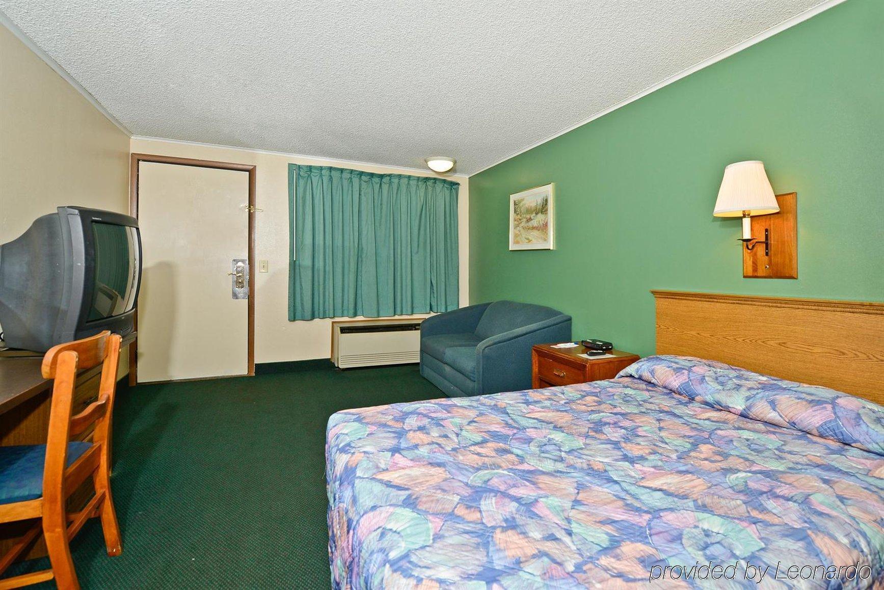 M Star Hotel Covington חדר תמונה